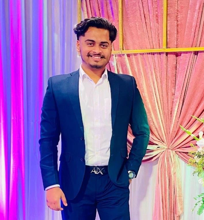 WhatsApp Image 2025-12-04 at 00.49.01_1141c73e